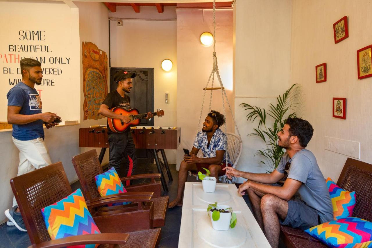 Gostops Lite Kochi Bagian luar foto